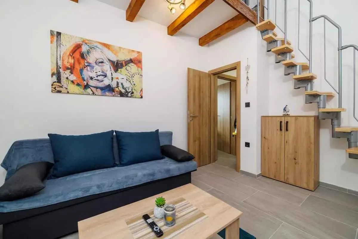 Holiday Home In Grizane 51206 Croatia