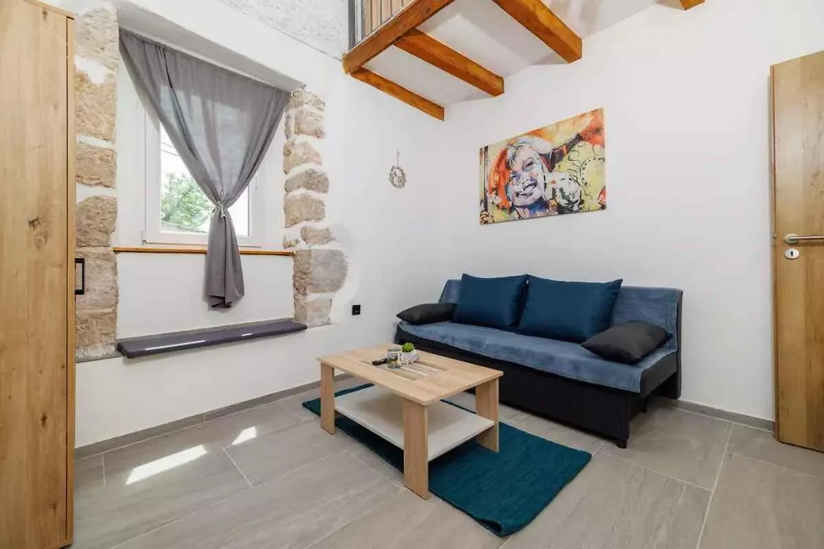 Holiday Home In Grizane 51206 Croatia